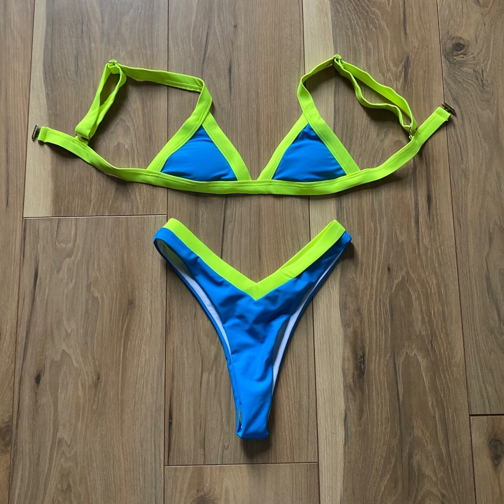 SHEIN Neon bikini set